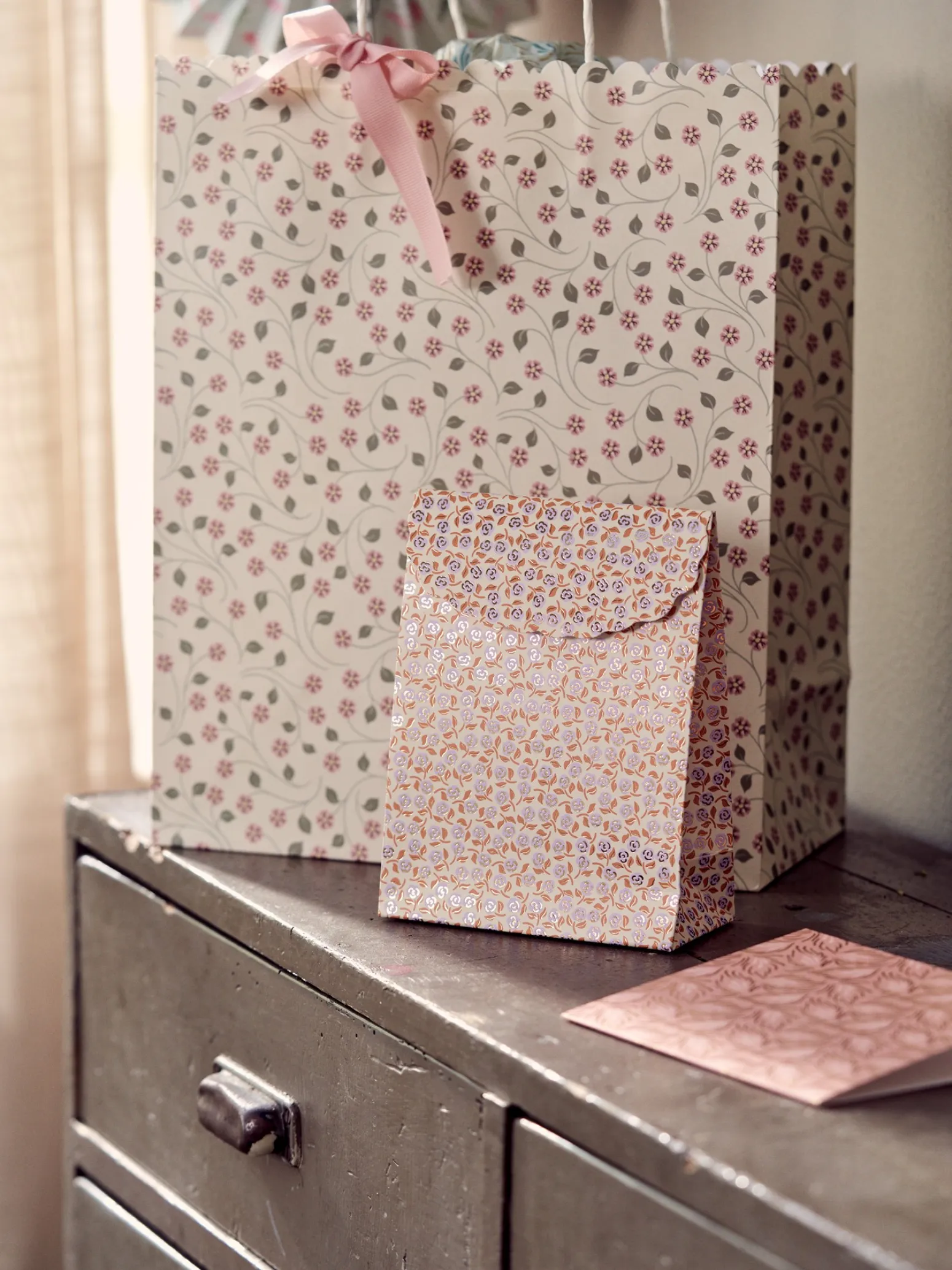 Søstrene Grene Schweiz Geschenktüten|Geschenktüten<Kuvert-Geschenktüte