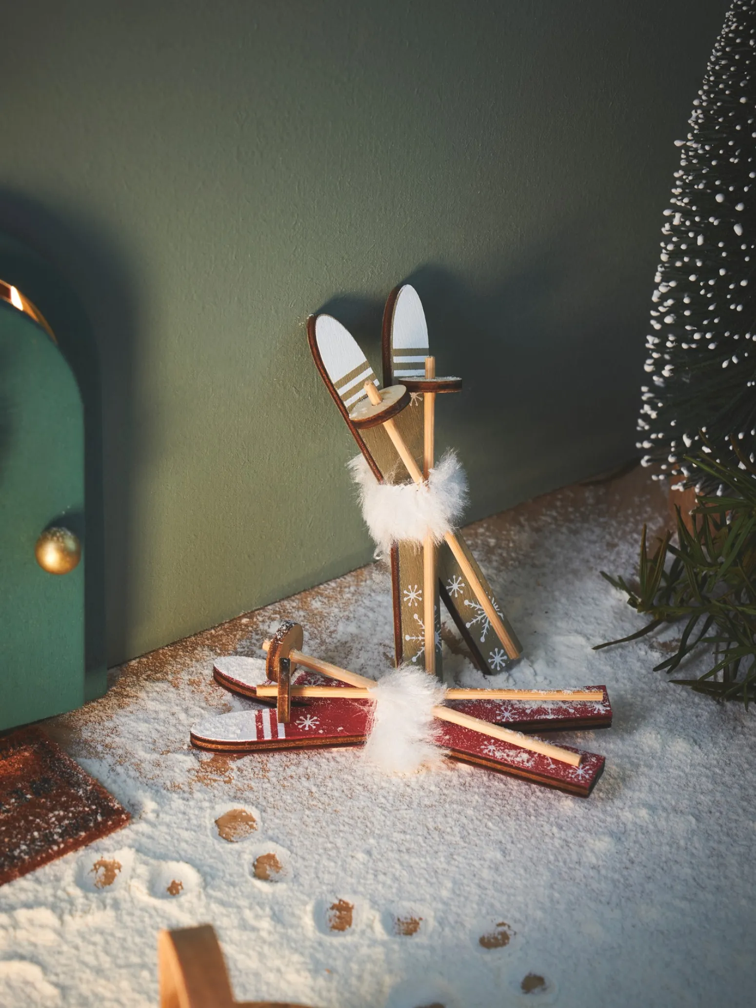 Søstrene Grene Schweiz Dekoration<Miniatur-Ski-Set