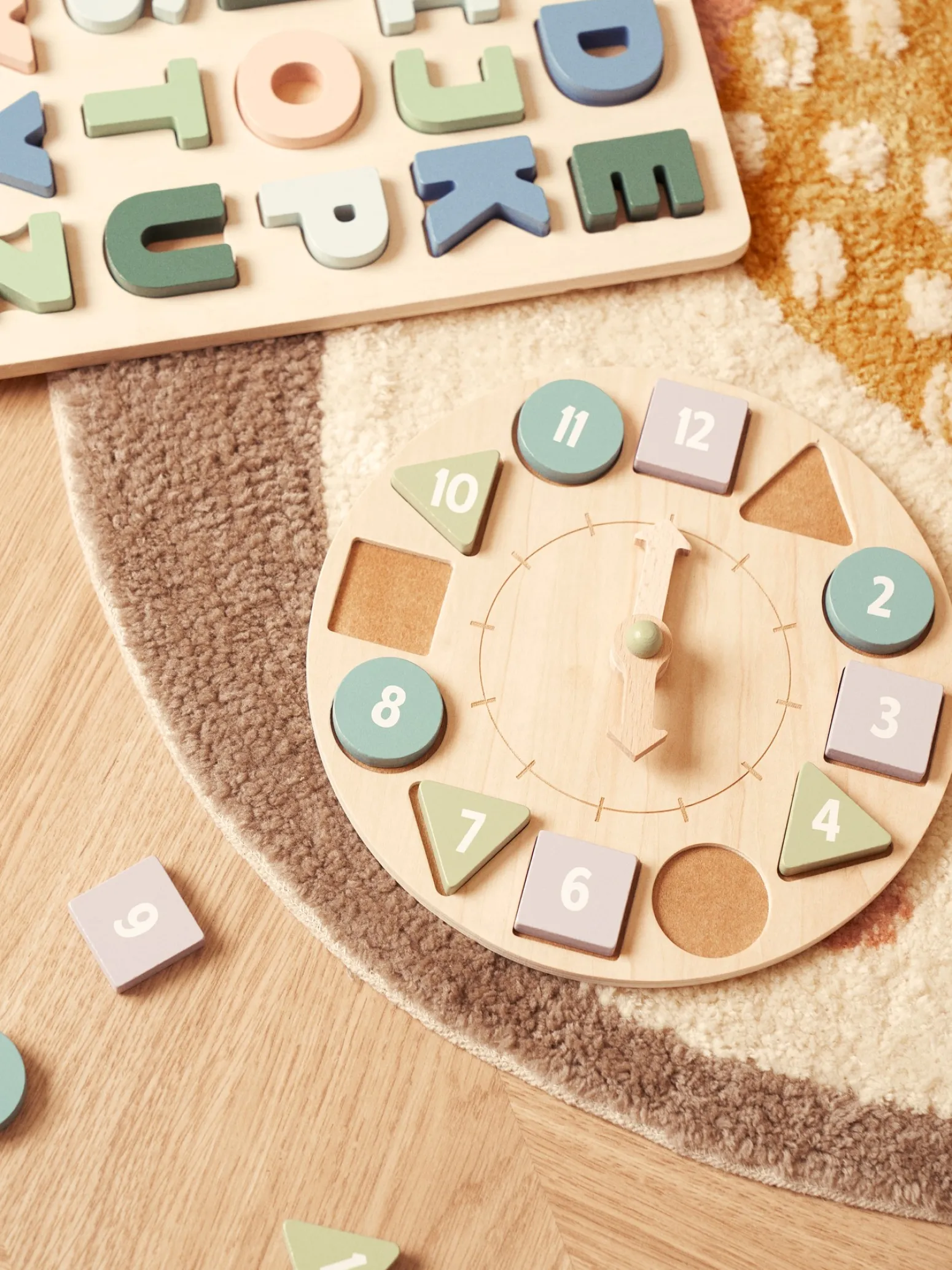Kinder Søstrene Grene Schweiz Holzspielzeug<Uhrenpuzzle